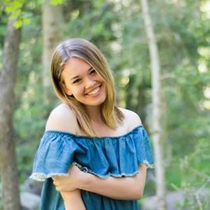 Meet your Posher, Haley